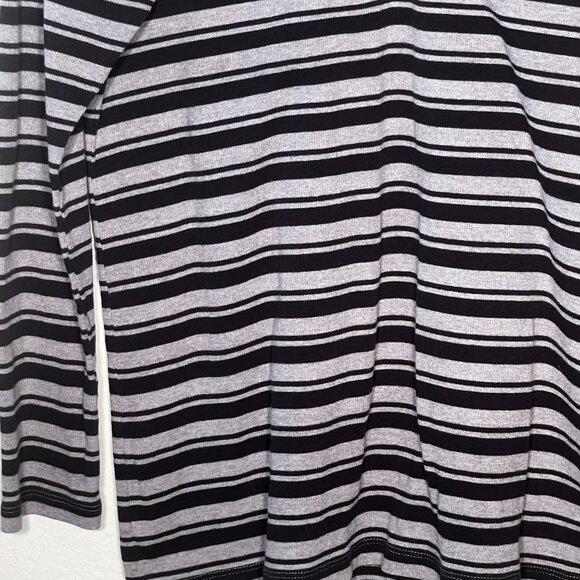 Twist Tees Size 2 Oversized Gray Black Striped V-neck Long Sleeve Top Stretch - Picture 6 of 16